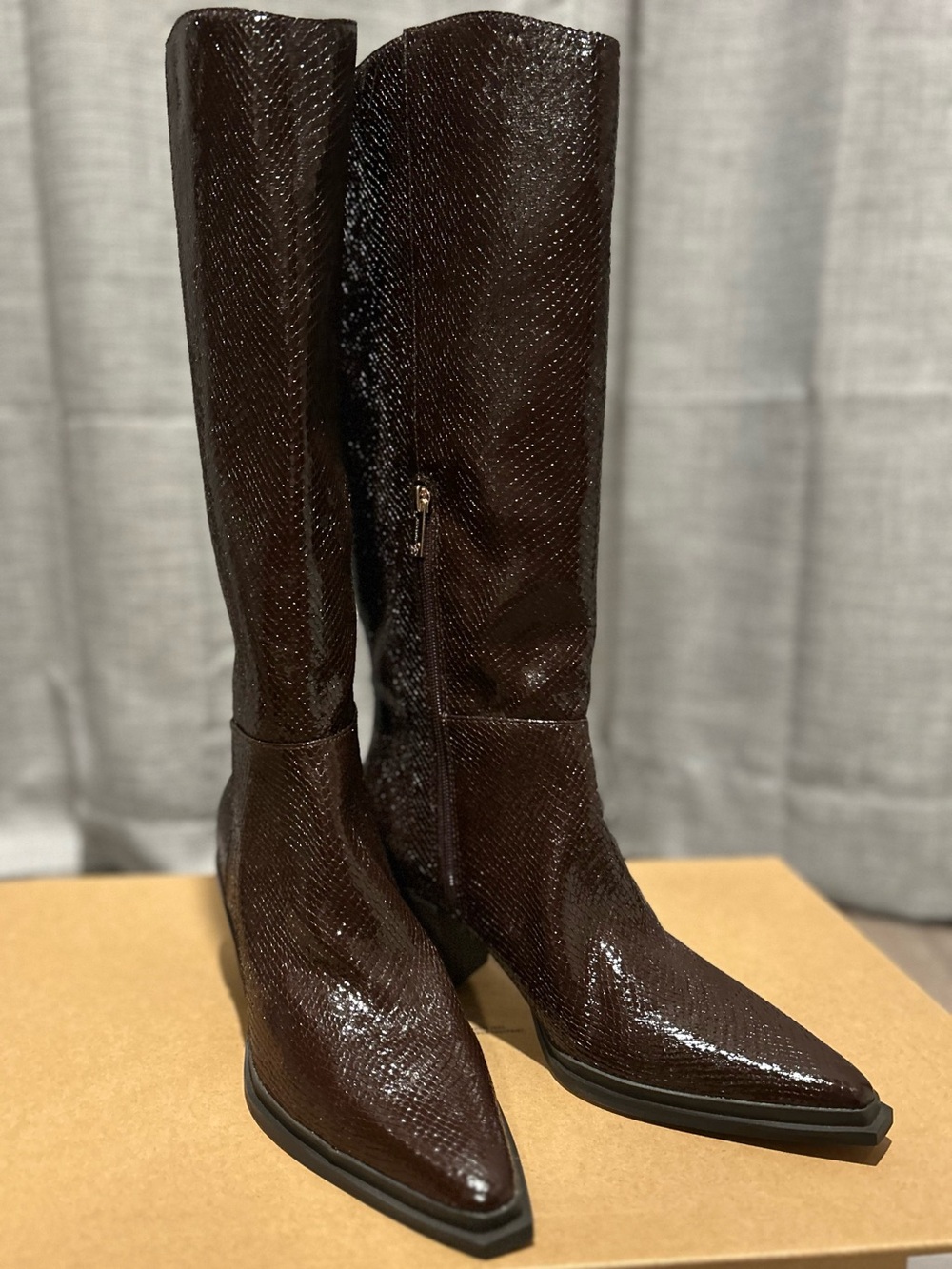 Jessica Simpson Dark Truffle Textured Over-the-Knee Glazed Snake LL Boots 9M